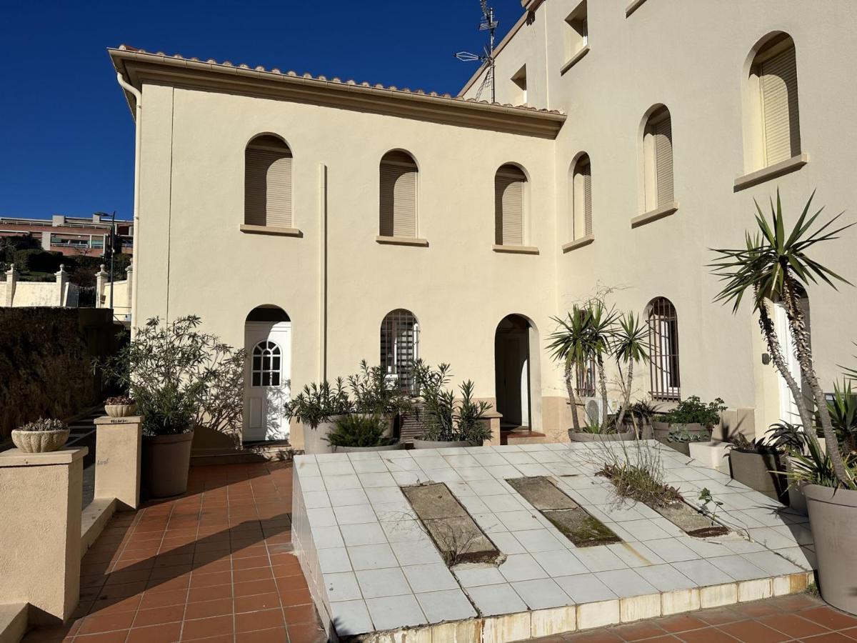 פור-ונדרה Appartement En Duplex 4 Couchages Au Coeur De Port-Vendres, Face A La Place De L'Obelisque - Fr-1-309-337 מראה חיצוני תמונה